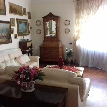 Casa Meriva Napoli Bagian luar foto