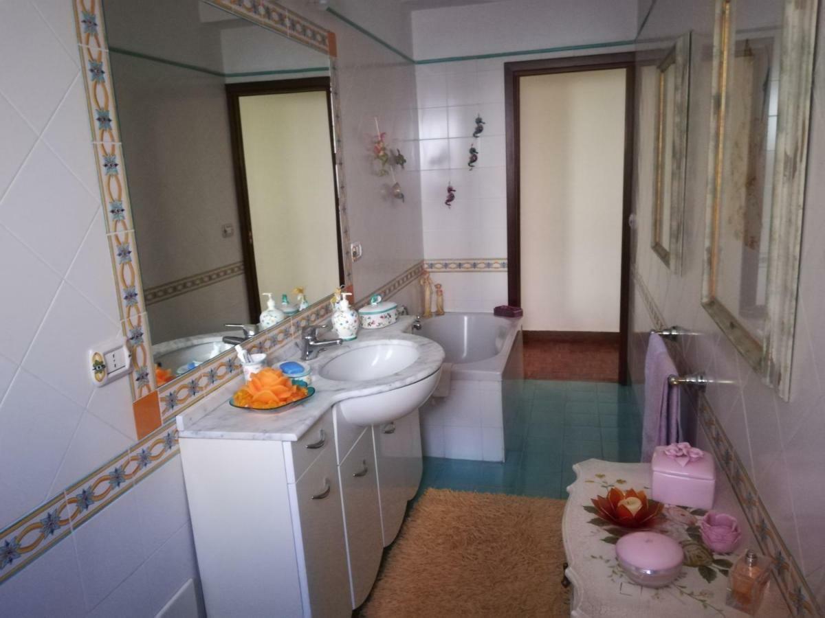 Casa Meriva Napoli Bagian luar foto